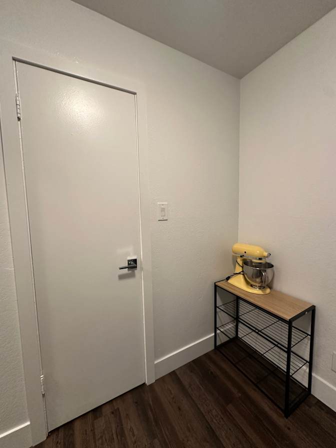 Kirsten Neal's room