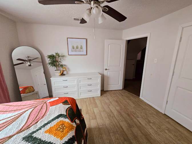 Jacqueline's room