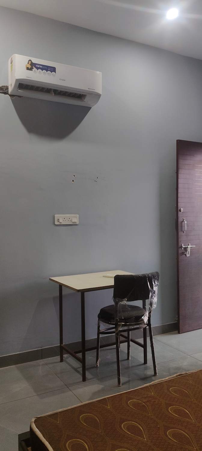 Raju Meena's room