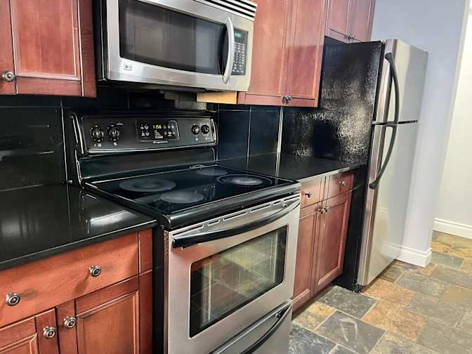 Sehrish Pretty's room