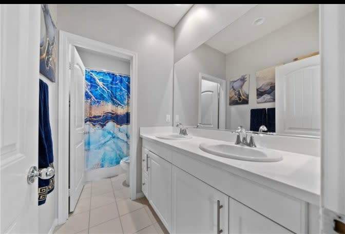 Johanna's room
