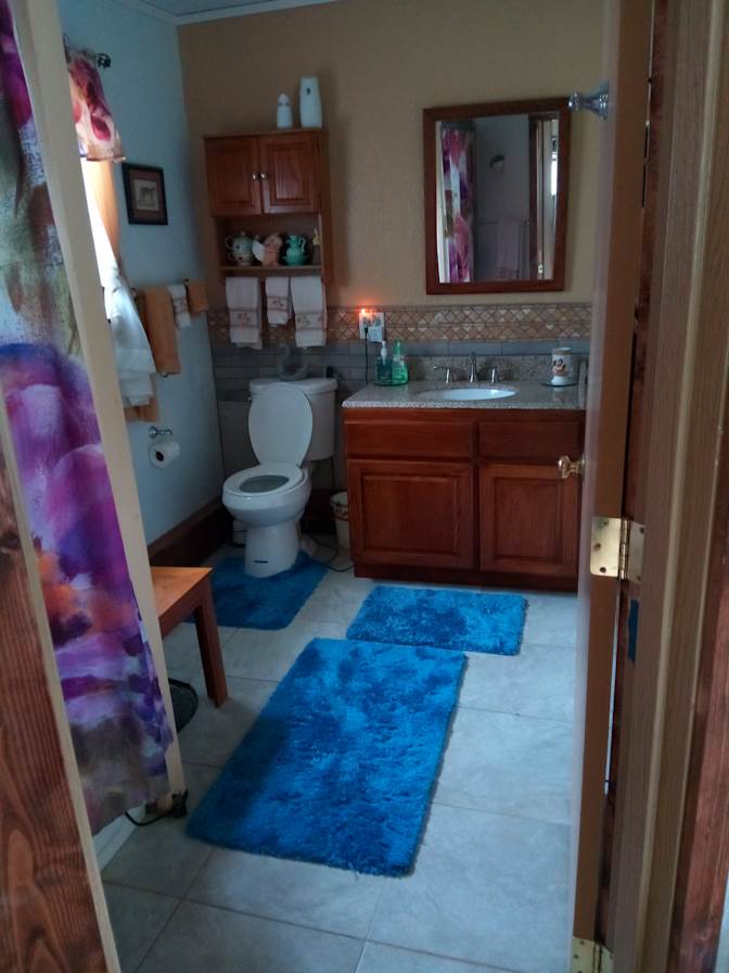 Lynn's room