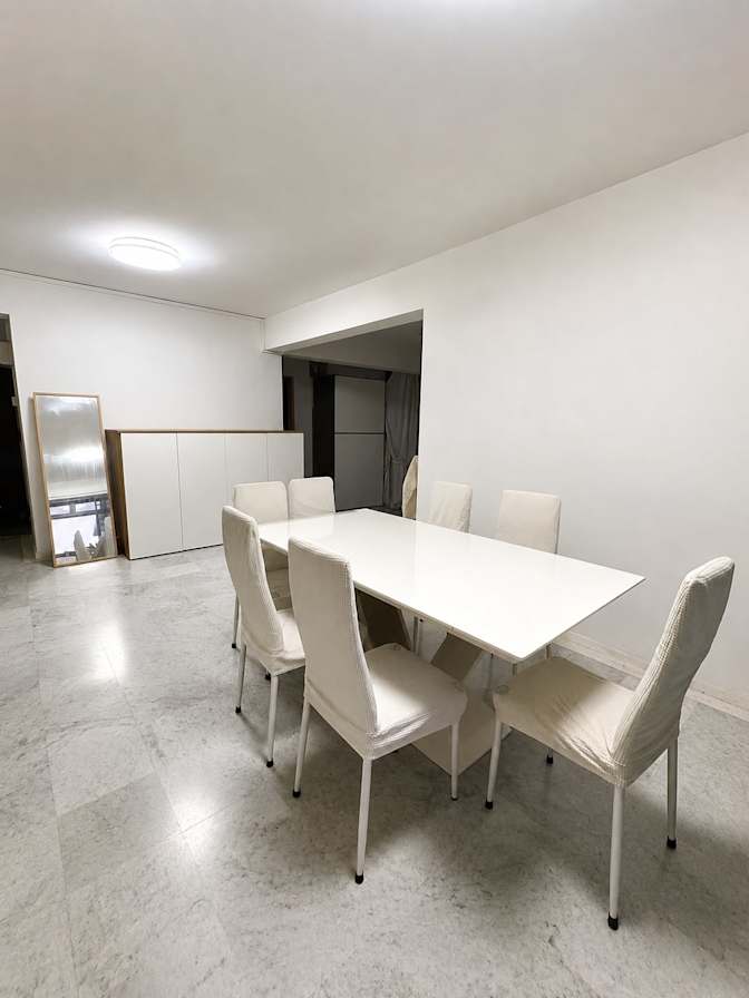 Yong Jing's room