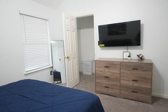 Brandon Puente's room