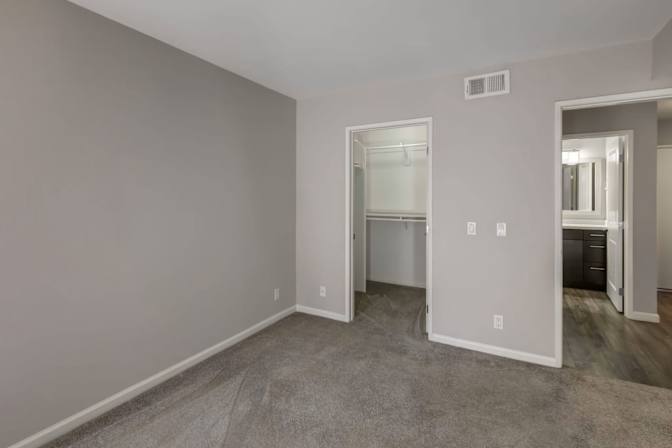 Lee's room