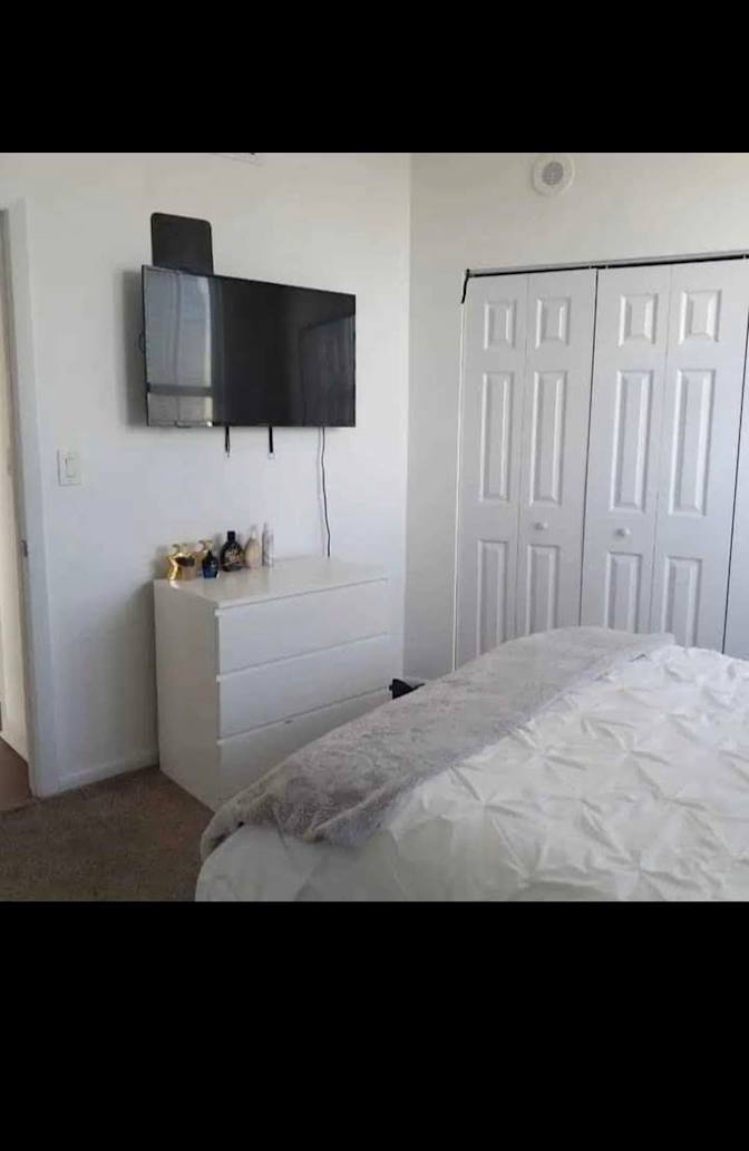 Mery torres's room