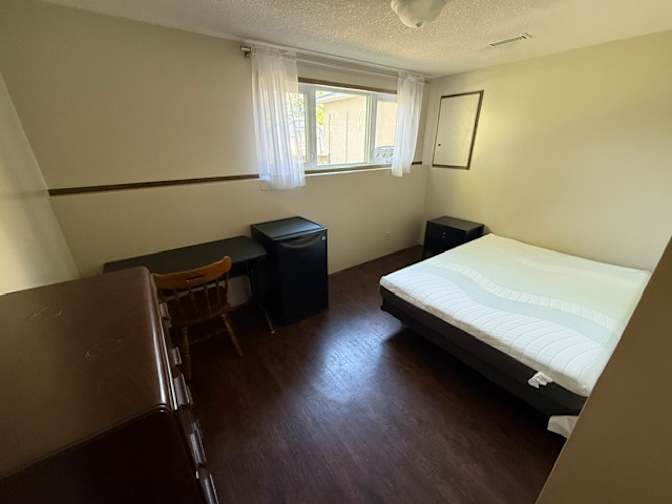 Nathan Dahl's room