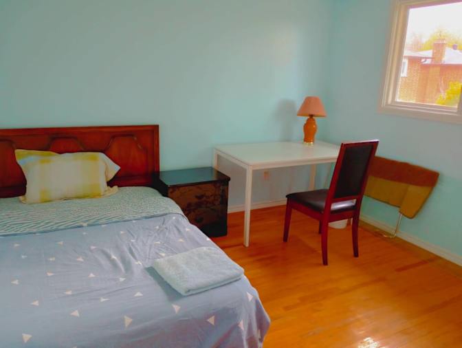 Alice's room