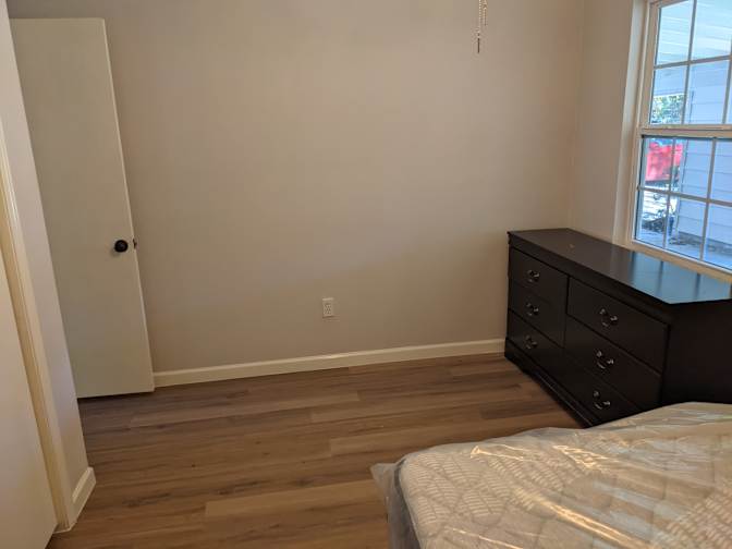 Autif's room
