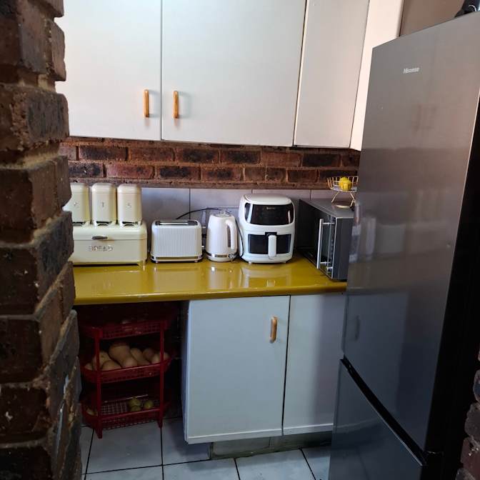 Sisipho Mbangeleli's room