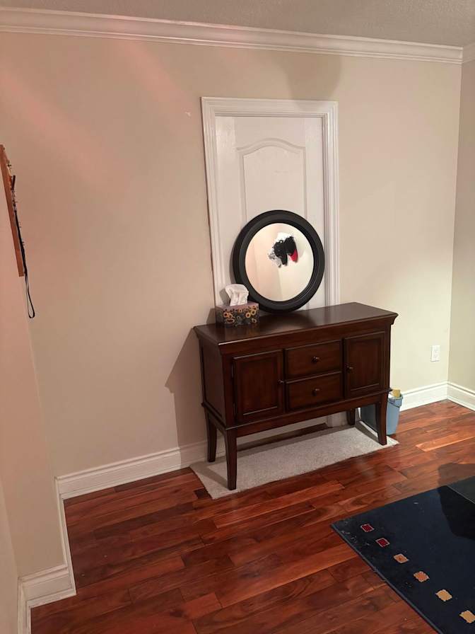 Mark's room