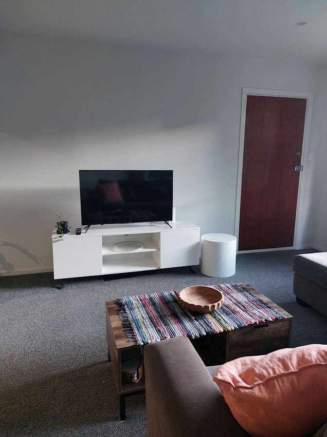 Zohreh's room
