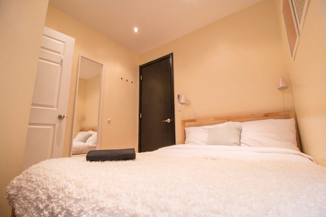 Sam June's room