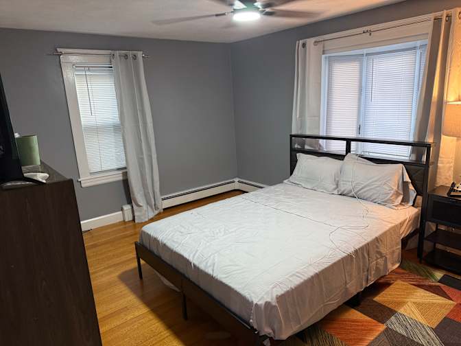 Dinach Masse's room
