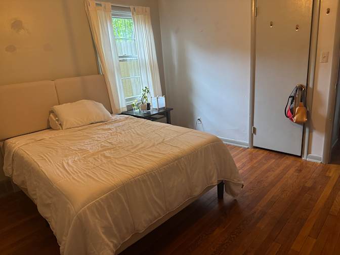 Aaeron's room