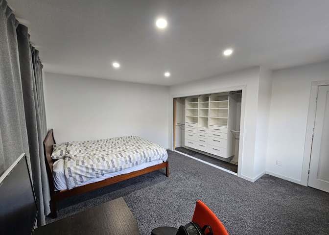 Han's room