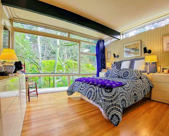 cara's room