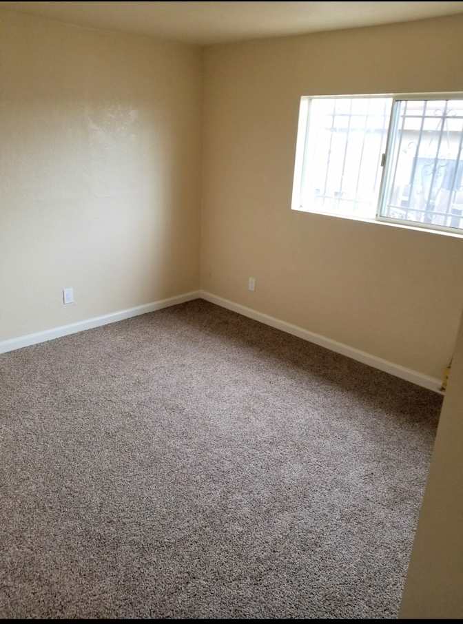Nidia's room