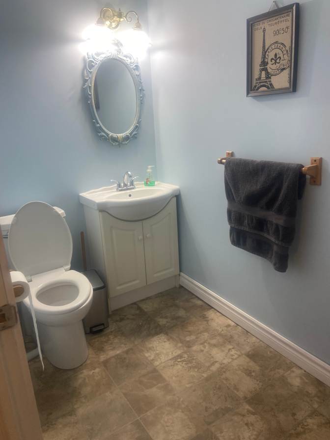 Shelly's room