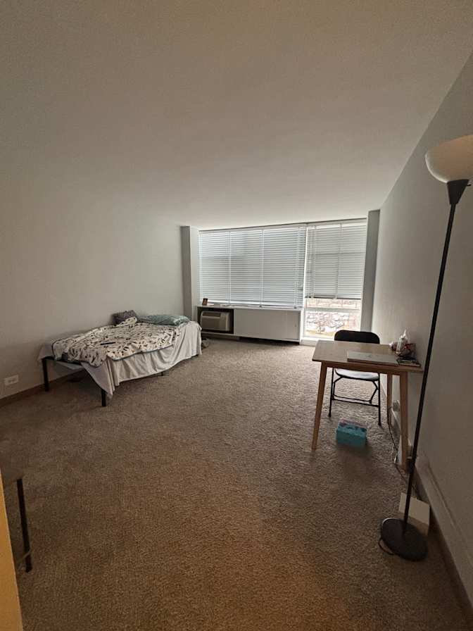Jishy's room