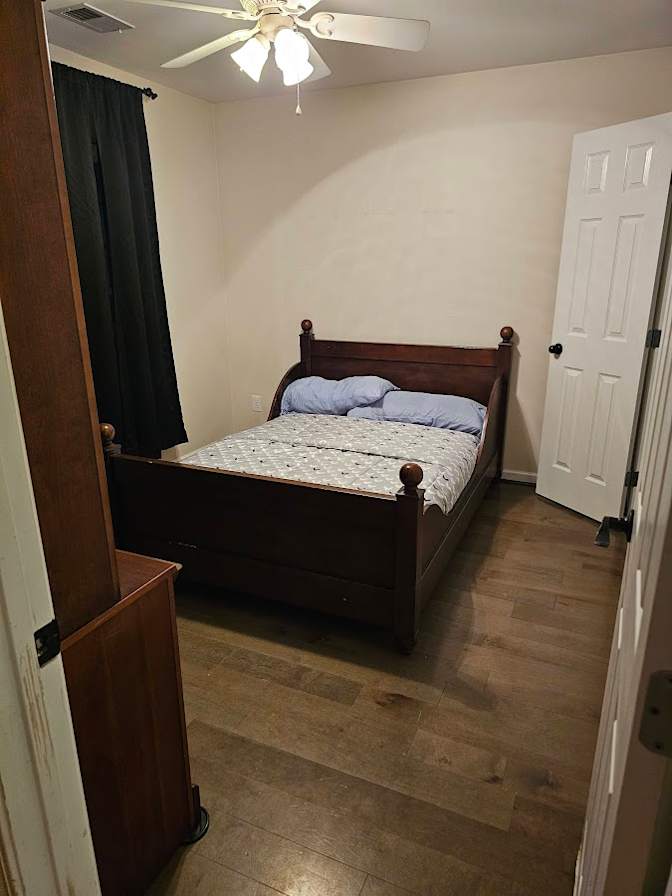 hyder's room