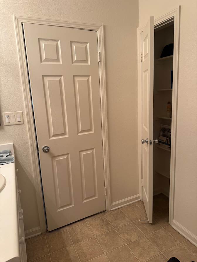 Kayla's room