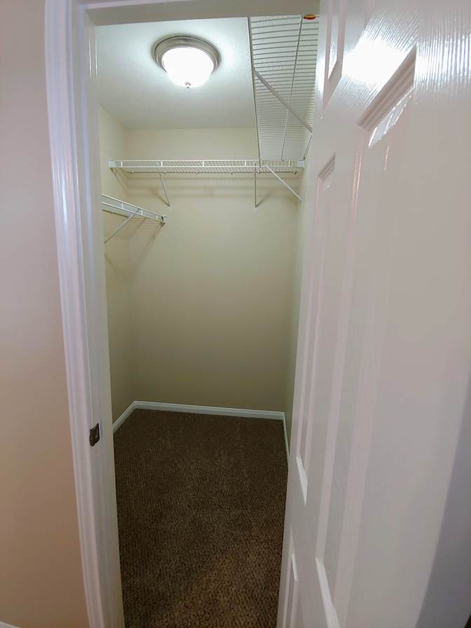 Akbar's room