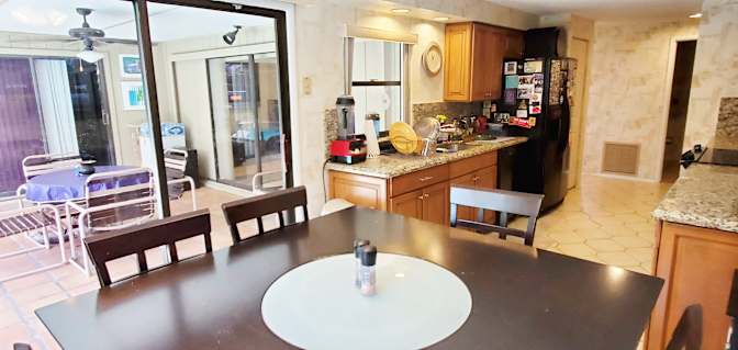 Jason Bryan, Realtor's room