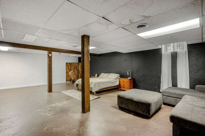 Laura's room