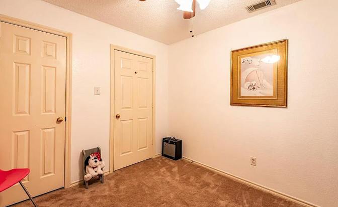 kevin's room