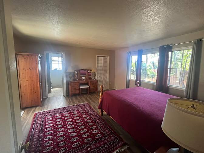 Courtenay's room