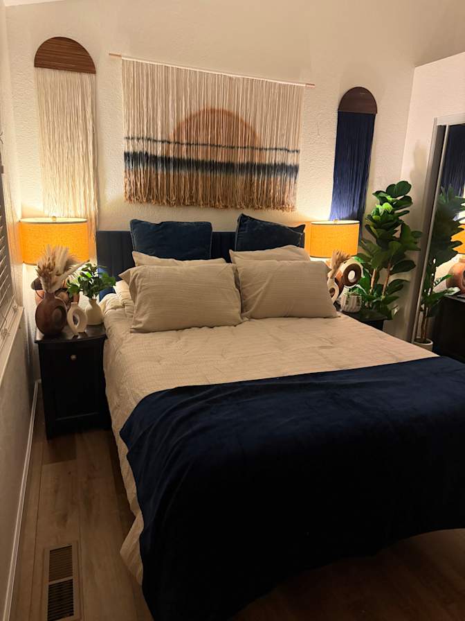 Diana's room