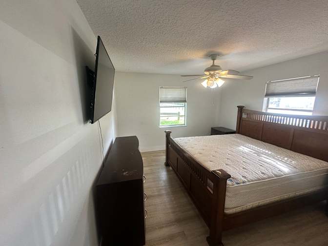 Colton Sawyer's room