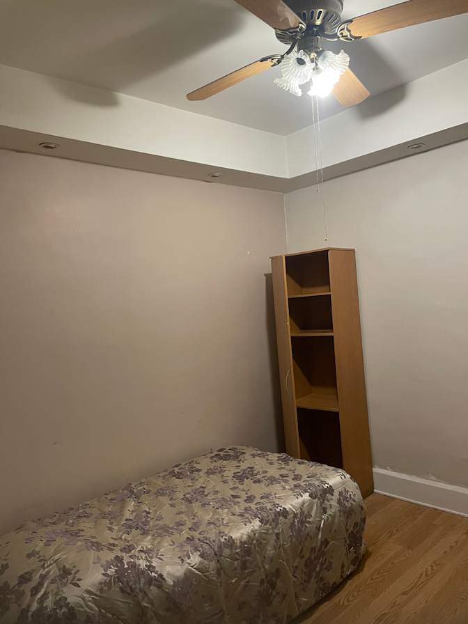 Aurelio's room