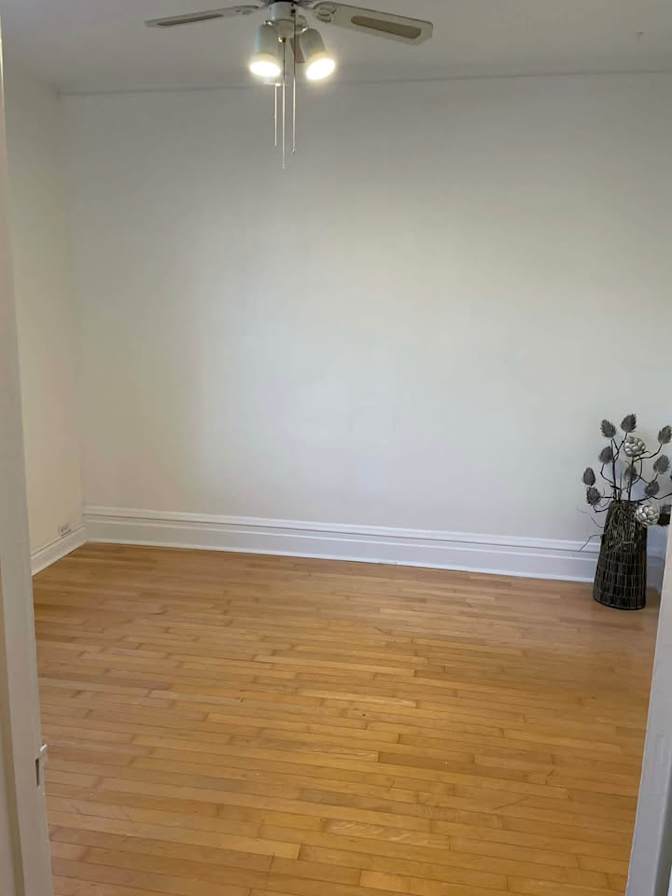 Chloé's room