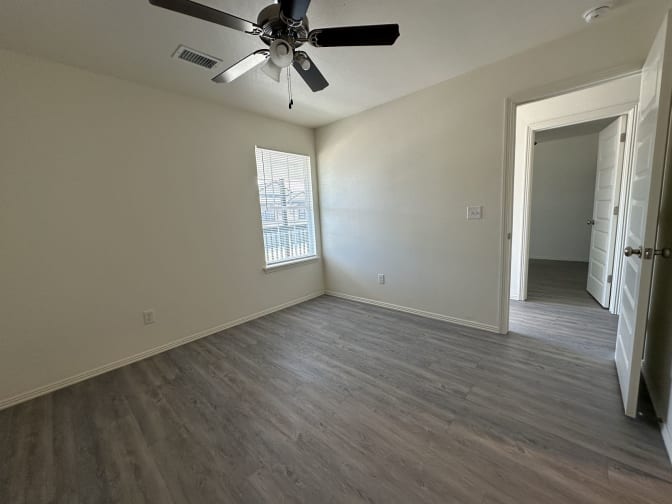 Jenna's room