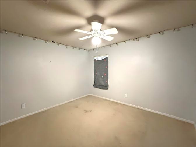 JoeL's room