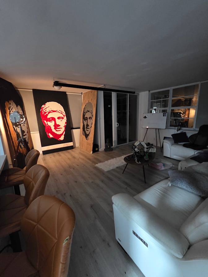 Gabriel samper's room
