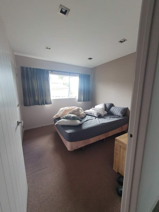 Lester Mullan's room