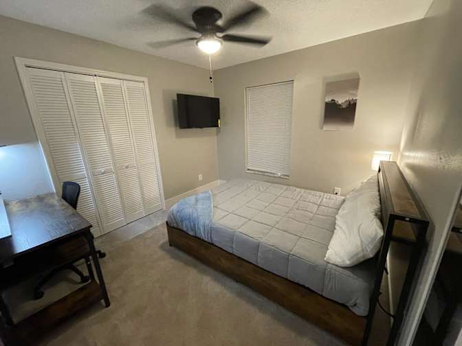 PadSplit's room