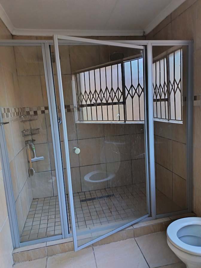 M Letsoalo's room