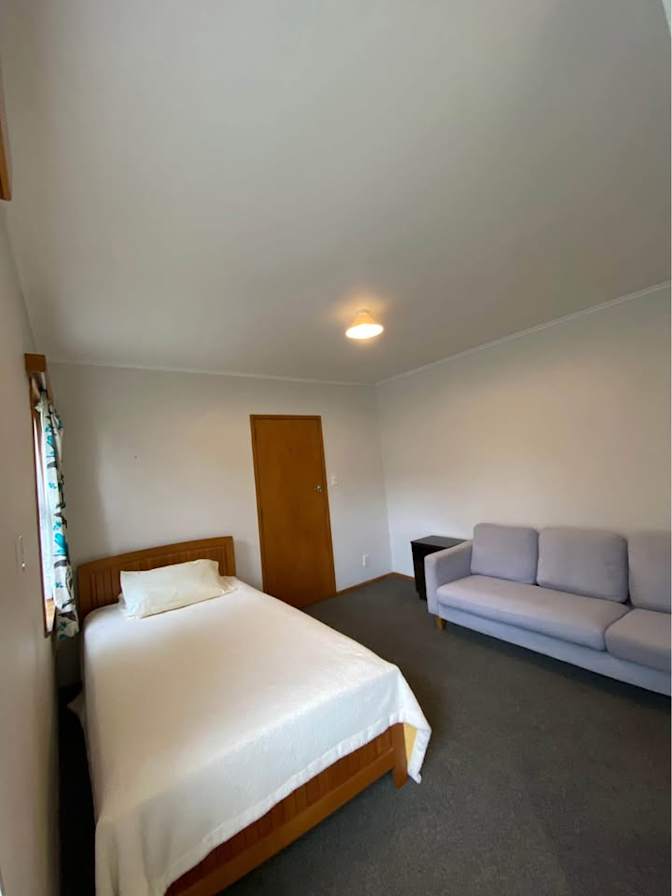 Zaizel Ann's room