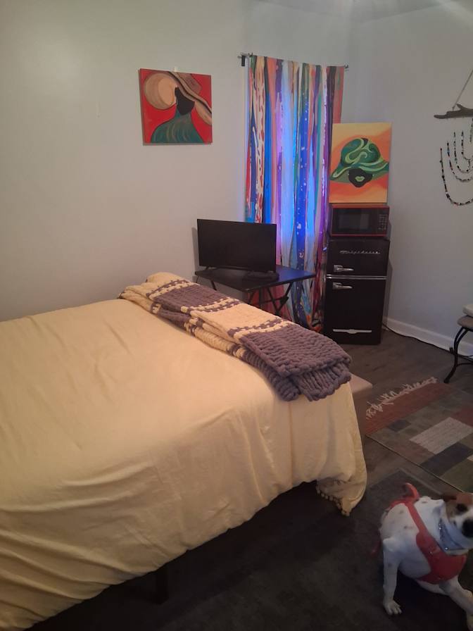 Valerie's room