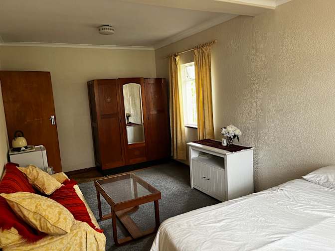 Matthew Hounsell-Smith's room