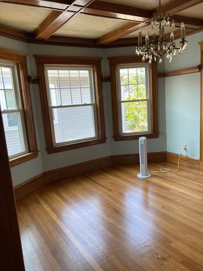 Linda's room