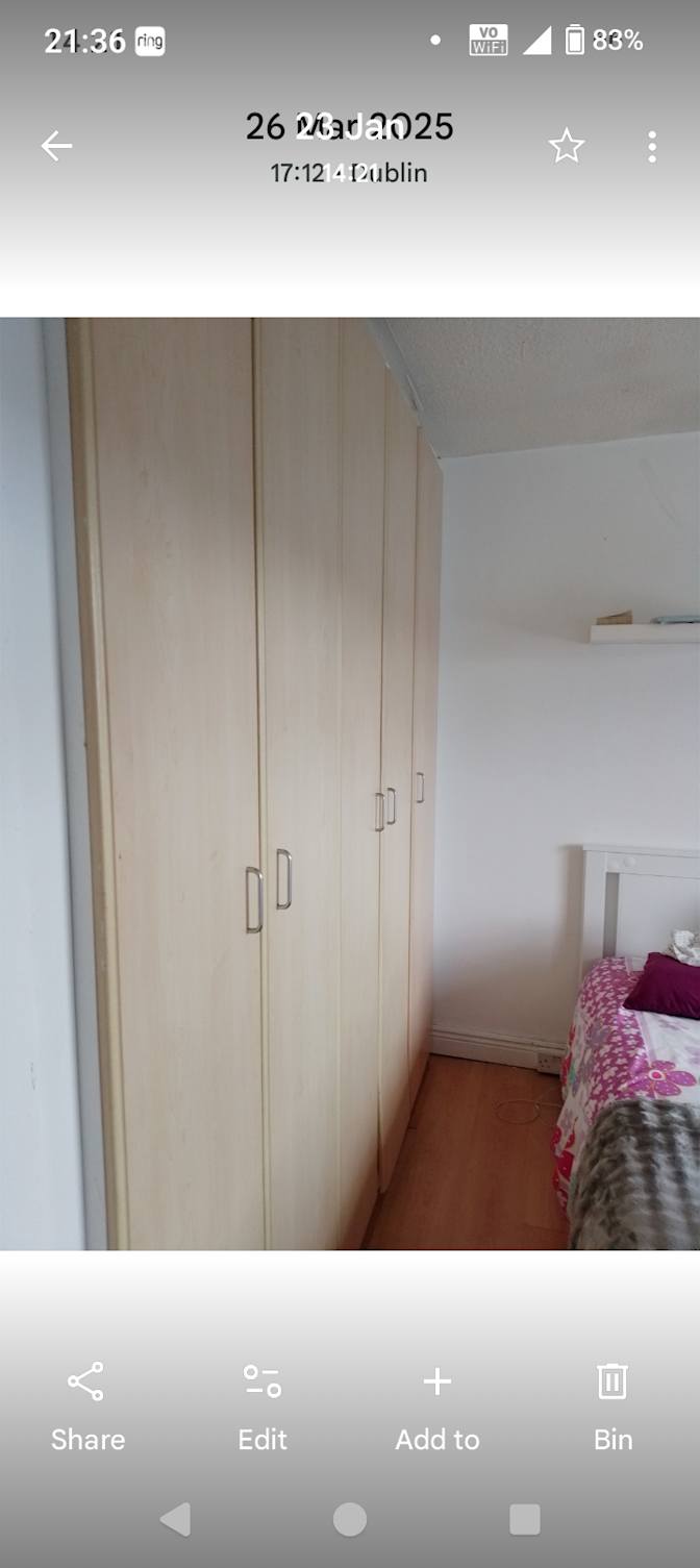 Synthiea Doolan's room