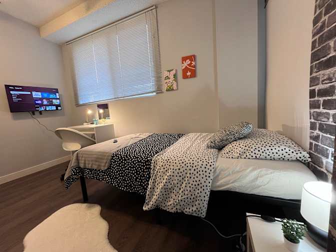 Genesis H.'s room