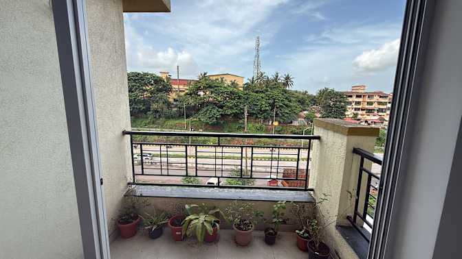 Dheeraj Khadapkar's room