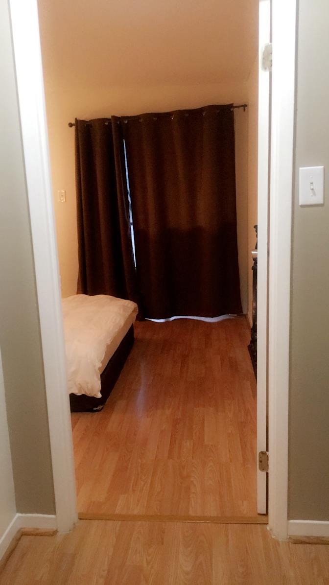 Holali's room