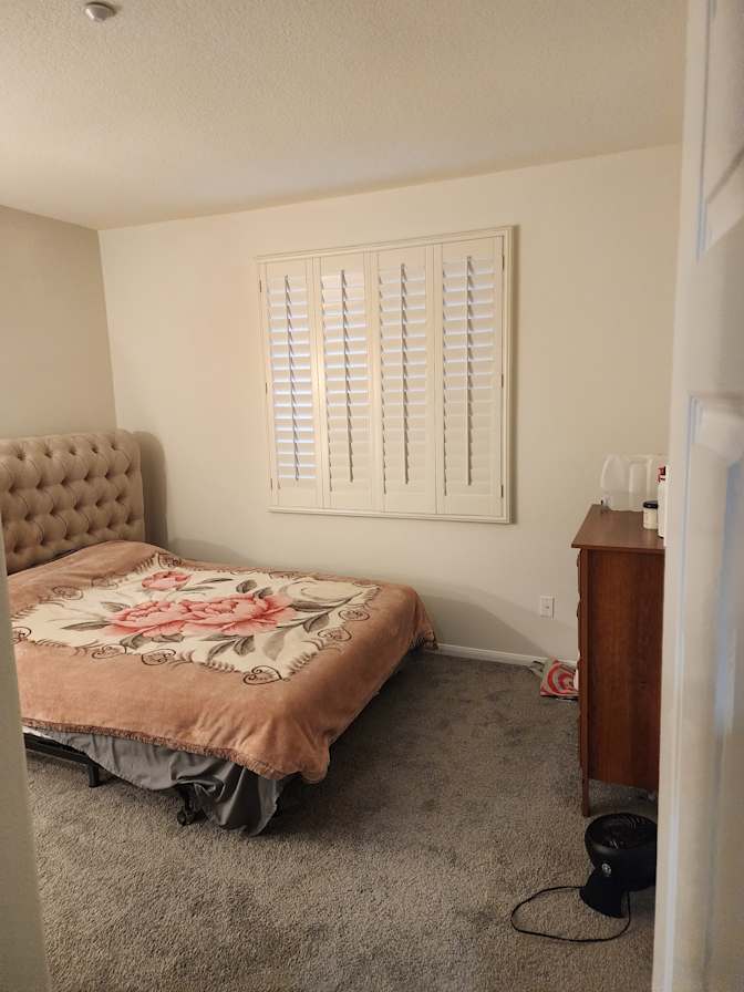 HOWARD's room
